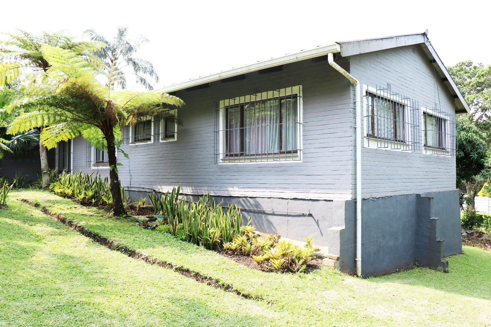 3 Bedroom House for sale in Glenmore P24111881464