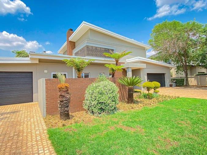 5 Bedroom House for Sale in Centurion Golf Estate