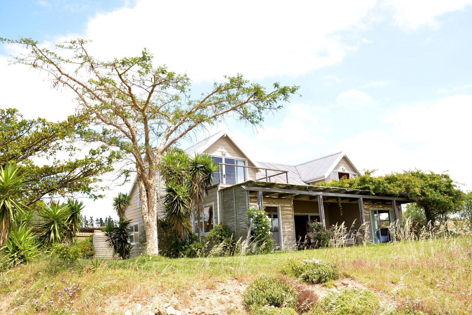 Gloria Bay Property Property and houses for sale in Gloria Bay