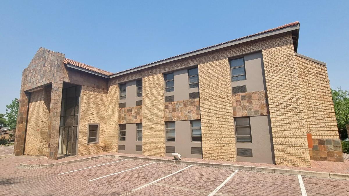 Commercial property for sale in Halfway Gardens 2 Janadel Ave P24