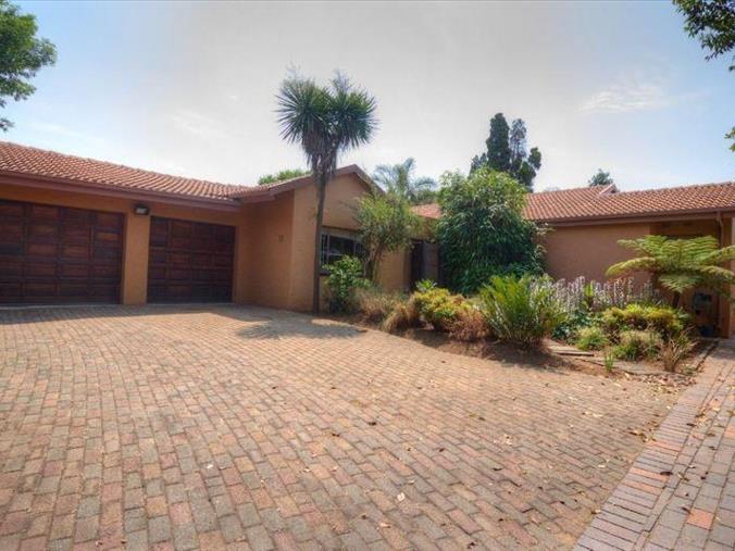 House for Sale in Van Riebeeck Park