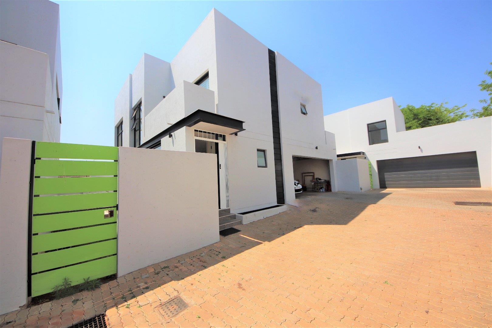 3 Bedroom House for sale in Edendale P24111950707