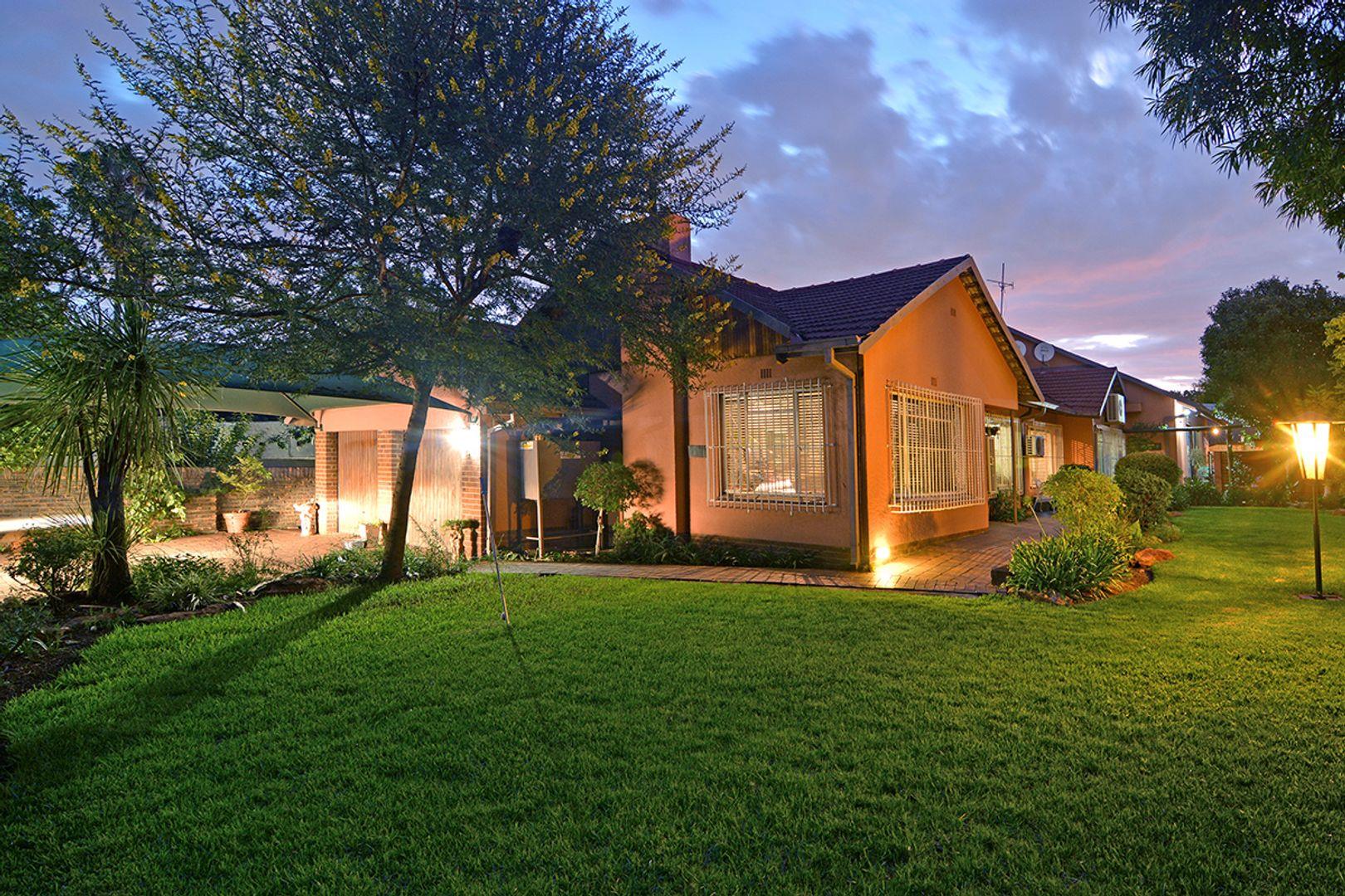 3 Bedroom House for sale in Eastleigh Ridge P24107084097