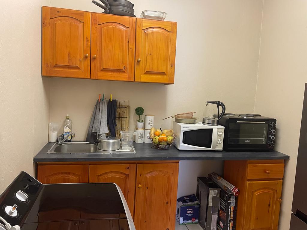 1 Bedroom Apartment / flat to rent in Lyttelton Manor Kruger Avenue