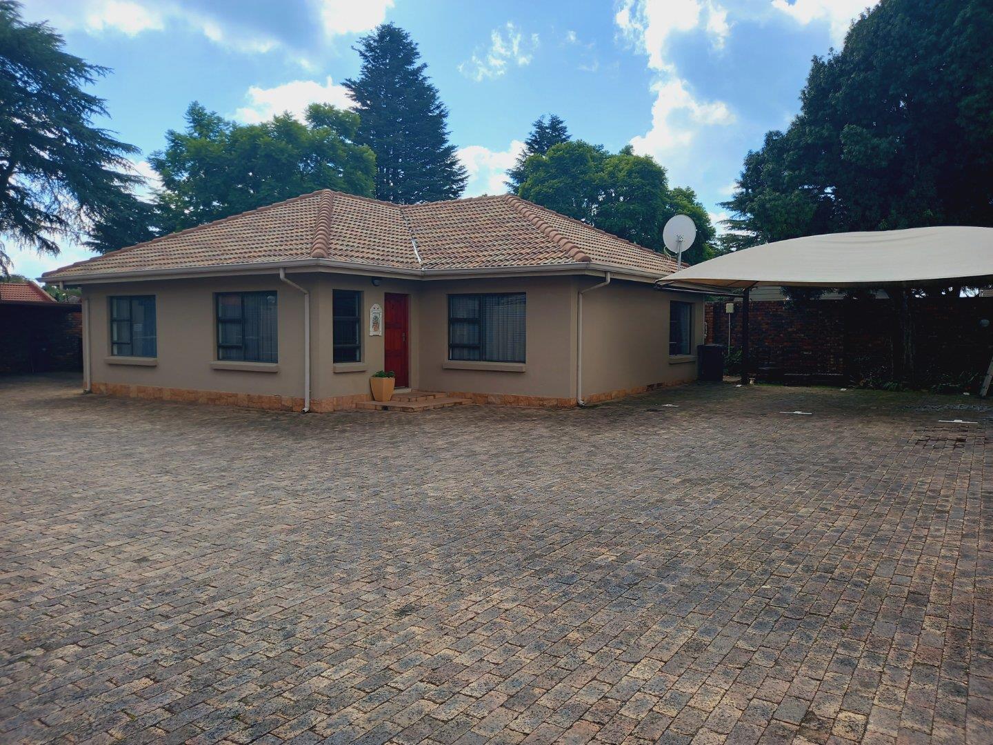 2 Bedroom Townhouse to rent in Birchleigh P24114604646