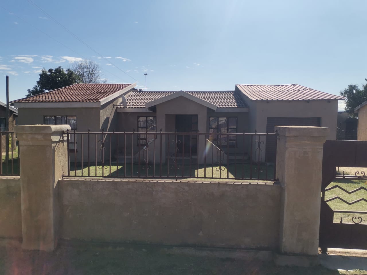 Madadeni Property Houses for sale in Madadeni