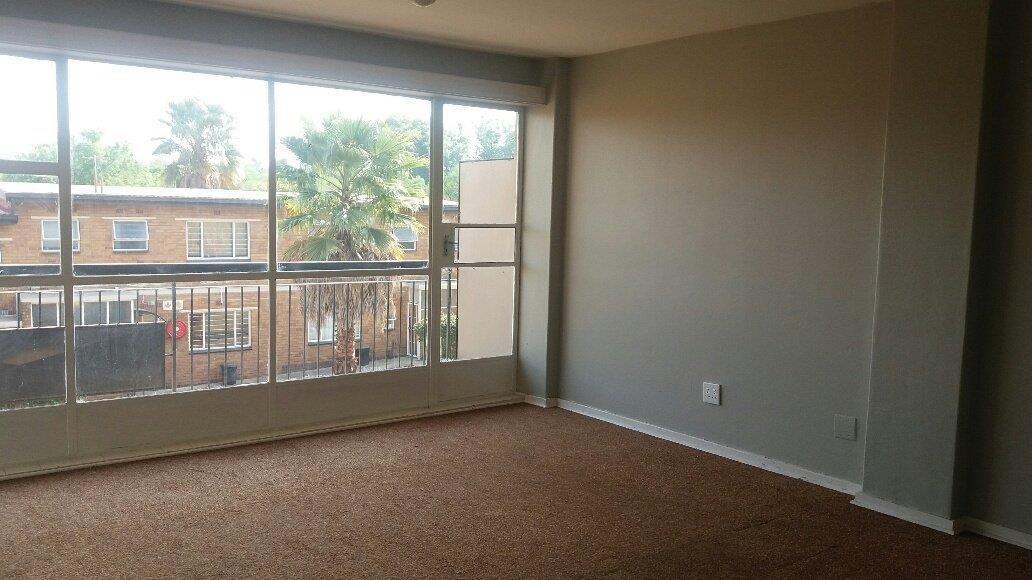 Florida Park Property Apartments / flats to rent in Florida Park