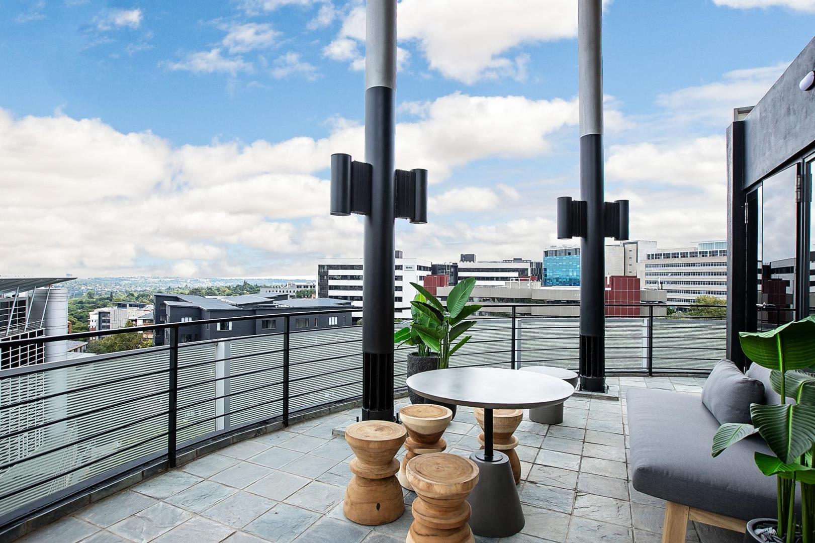 1 Bedroom Apartment / flat to rent in Sandton Central 22 Fredman