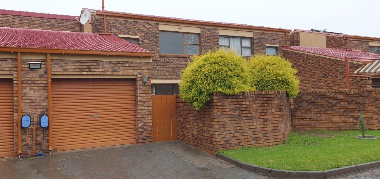 Vanderbijlpark Ce 3 Property Property and houses for sale in