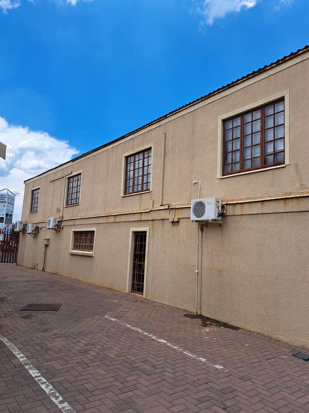 Commercial property for sale in Three Rivers Proper P24112020990