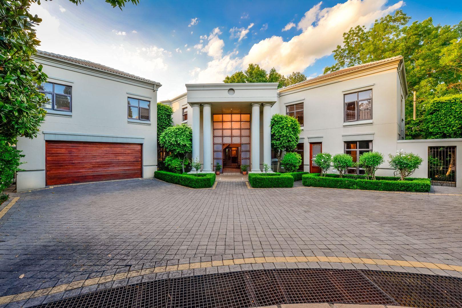 4 Bedroom House for sale in Hyde Park P24112024288