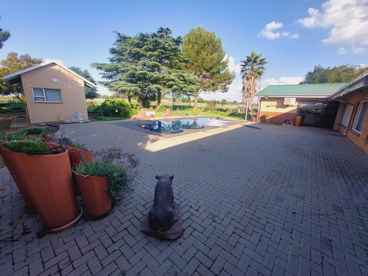 Farm for sale in Homelands P24112025768