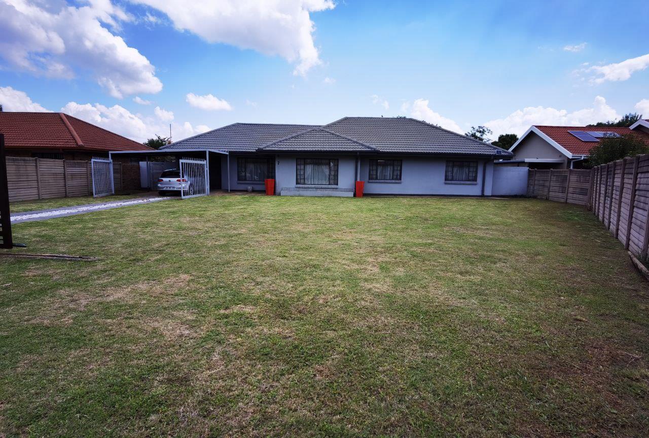 Kosmos Park Property Property and houses for sale in Kosmos Park