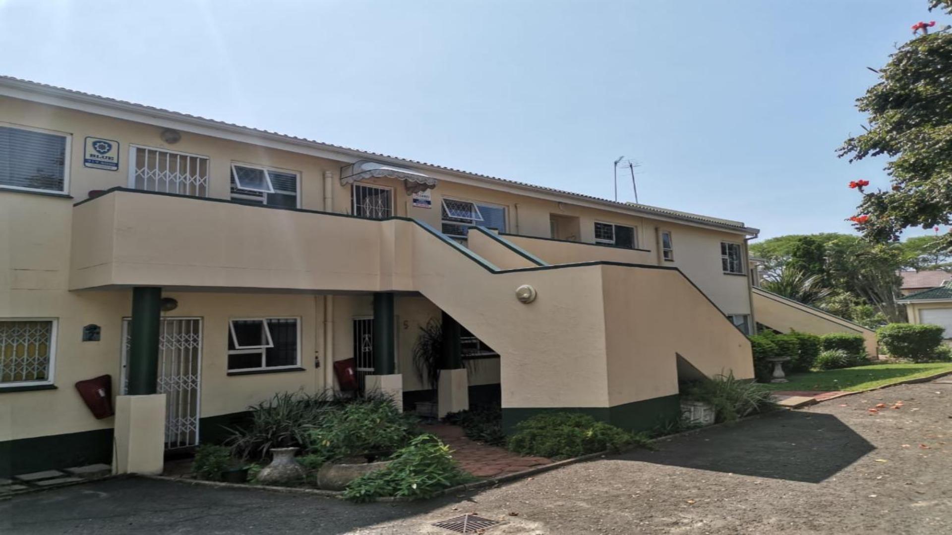 2 Bedroom Apartment / flat for sale in Mount North P24