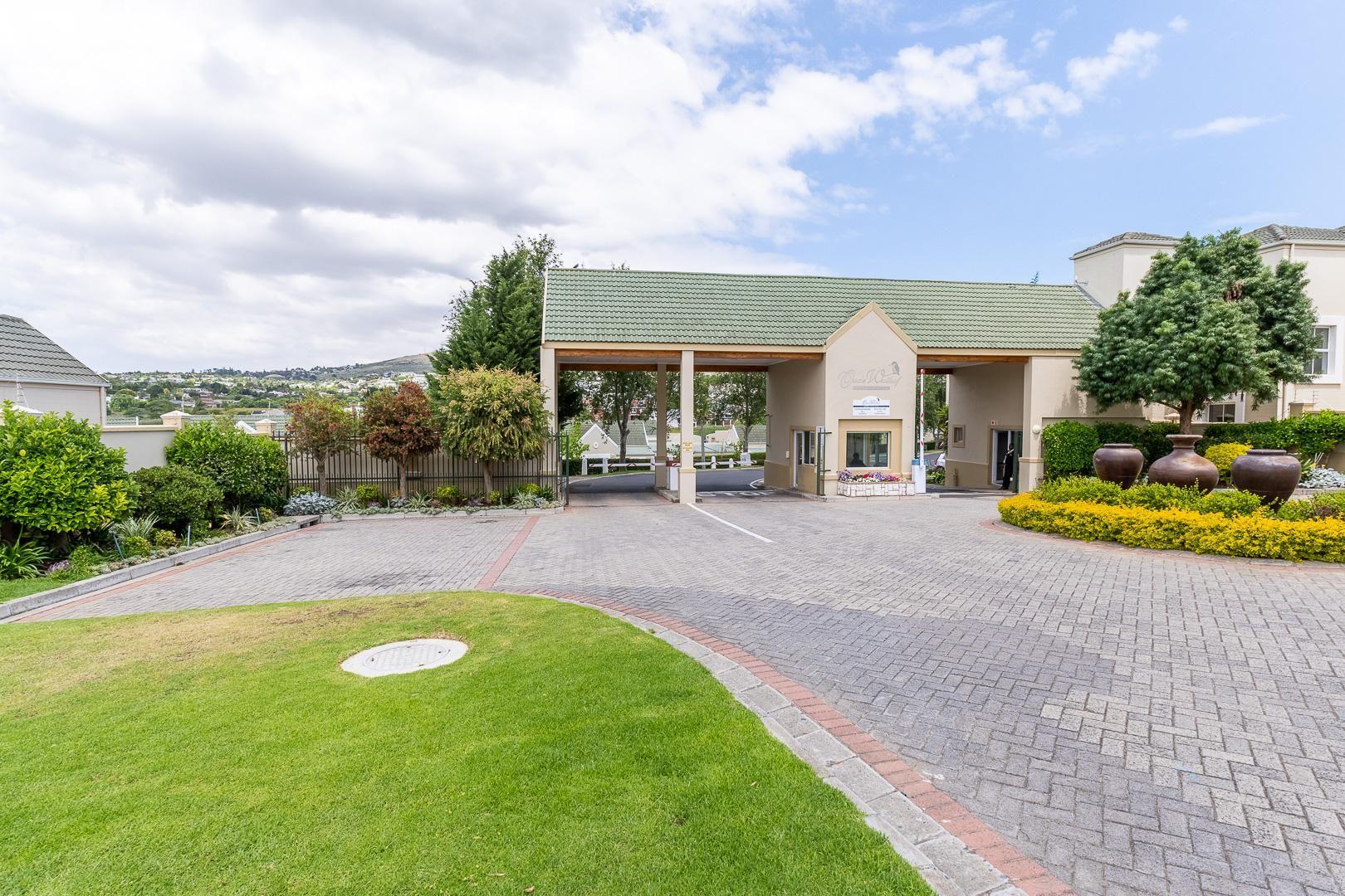 Van Riebeeckshof Property Apartments / flats for sale in Van