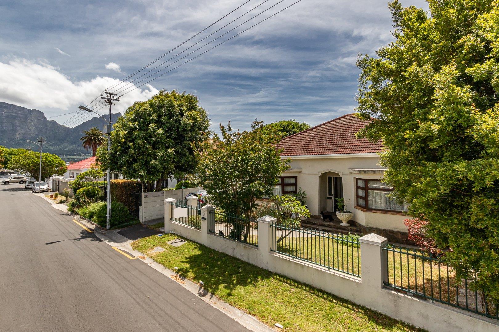Claremont, Cape Town Property Property and houses for sale in