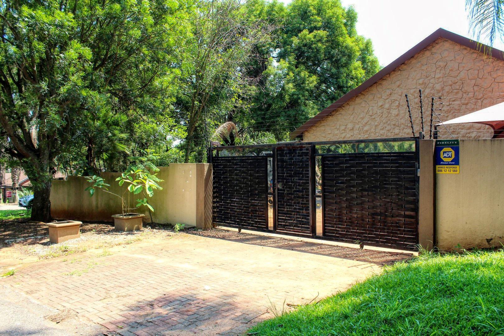 3 Bedroom House for sale in Kingsview 12 Mopane Street P24112040636