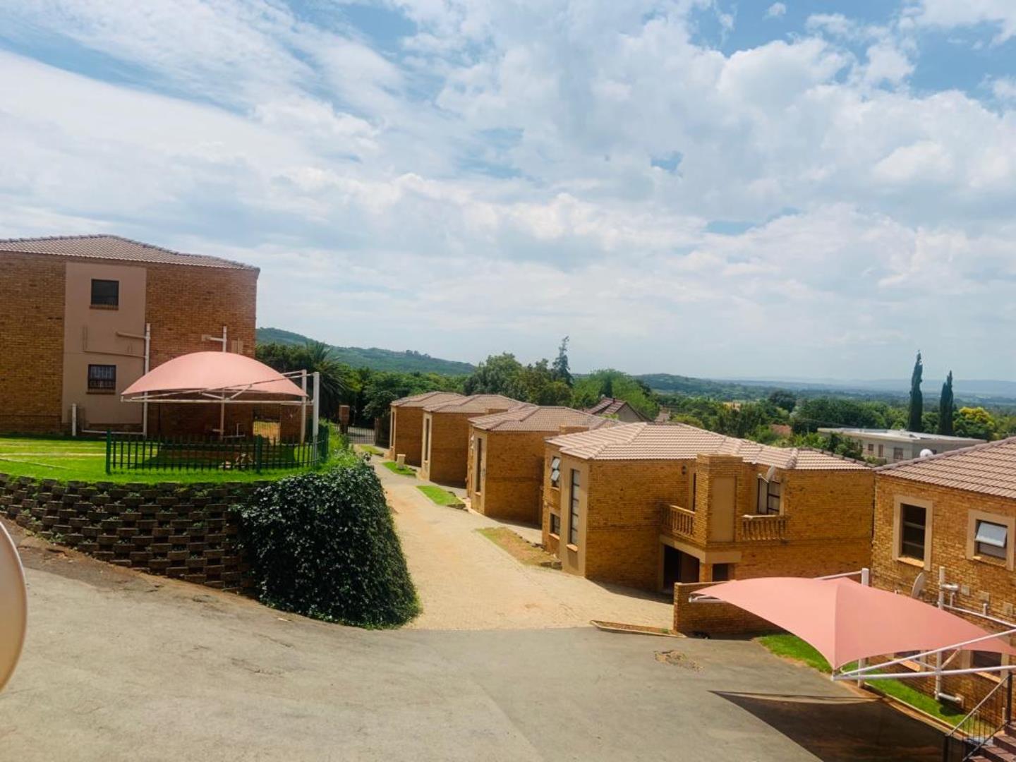 3 Bedroom Townhouse to rent in Kibler Park P24112047552