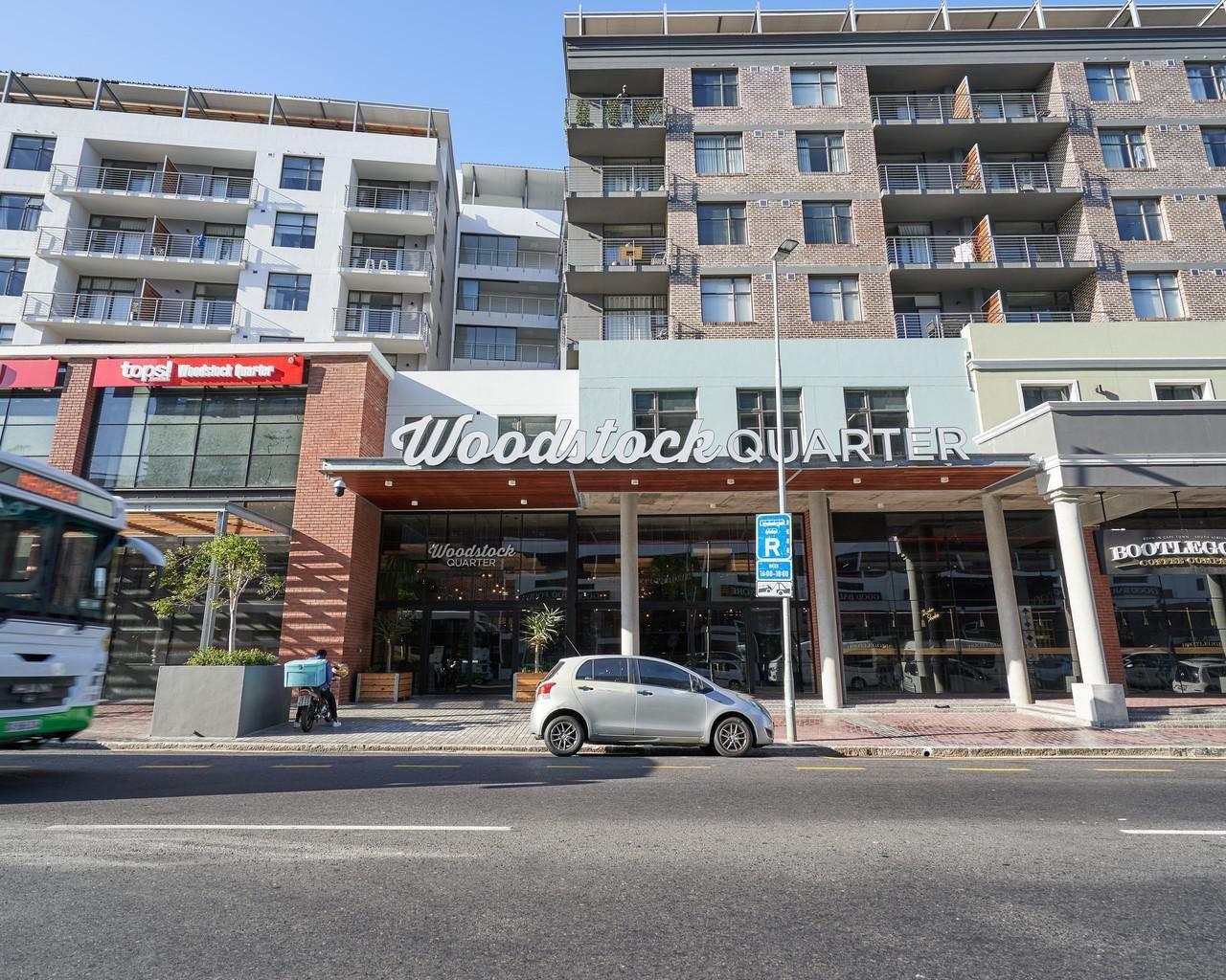 2 Bedroom Apartment / flat for sale in Woodstock P24112732730