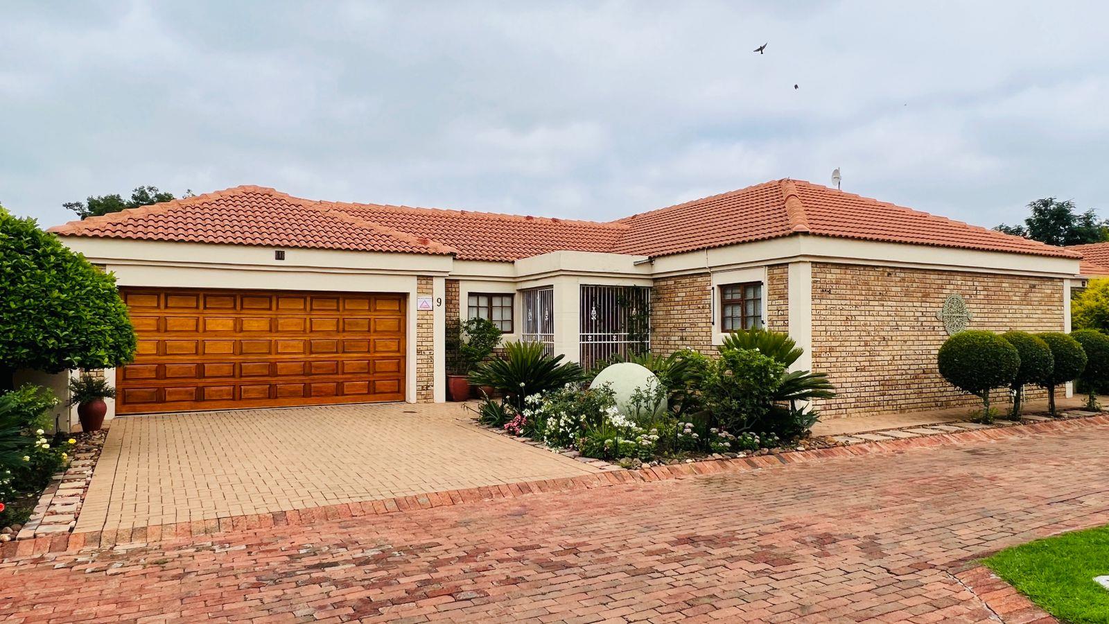 Baillie Park Property Property and houses for sale in Baillie Park