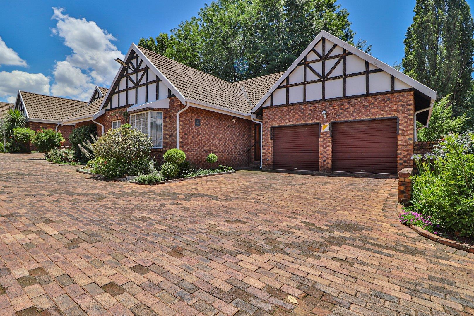 Heidelberg Central Property Property and houses for sale in