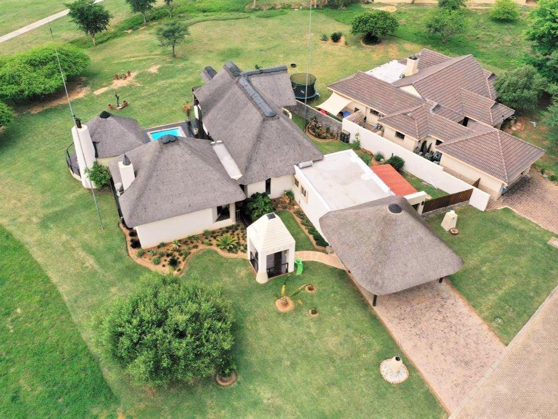 3 Bedroom House for sale in Koro Creek Golf Estate P24112041882