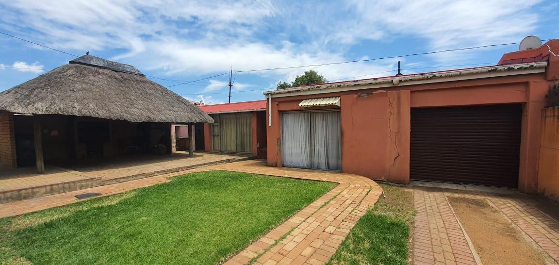 Kenilworth, Johannesburg Property Property and houses for sale in