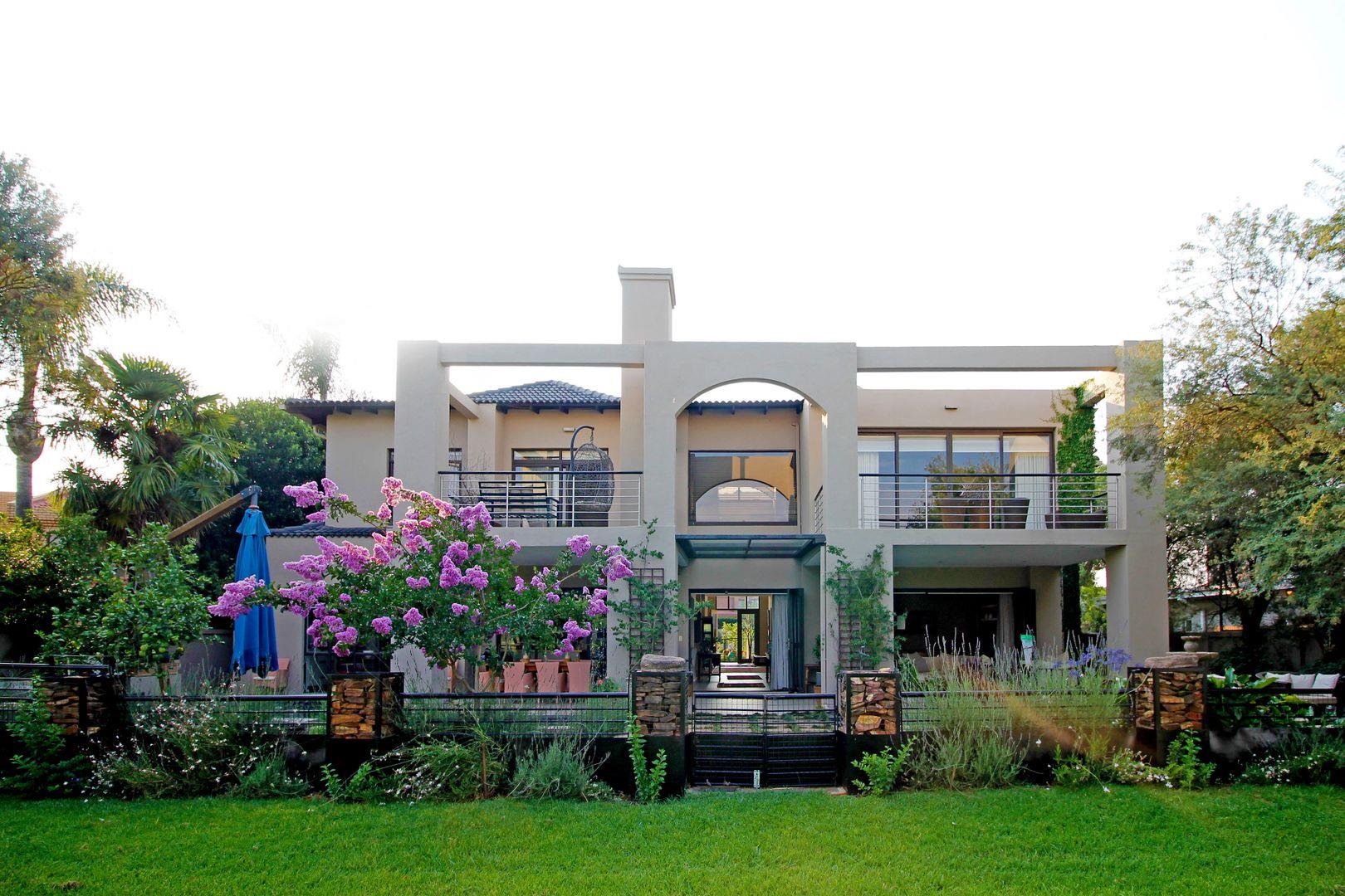 5 Bedroom House for sale in Centurion Golf Estate P24112065077