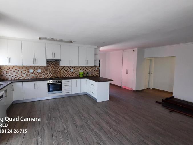 5 Bedroom House for Sale in Fairways