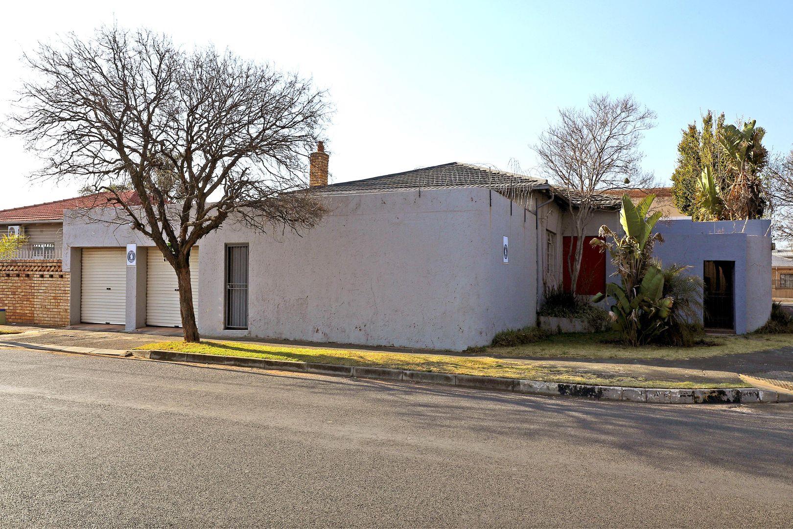 3 Bedroom House for sale in Crosby P24111648998