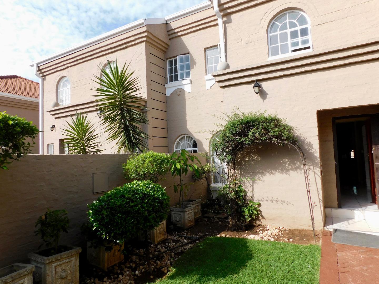 Townhouses for sale in Randburg Randburg Property