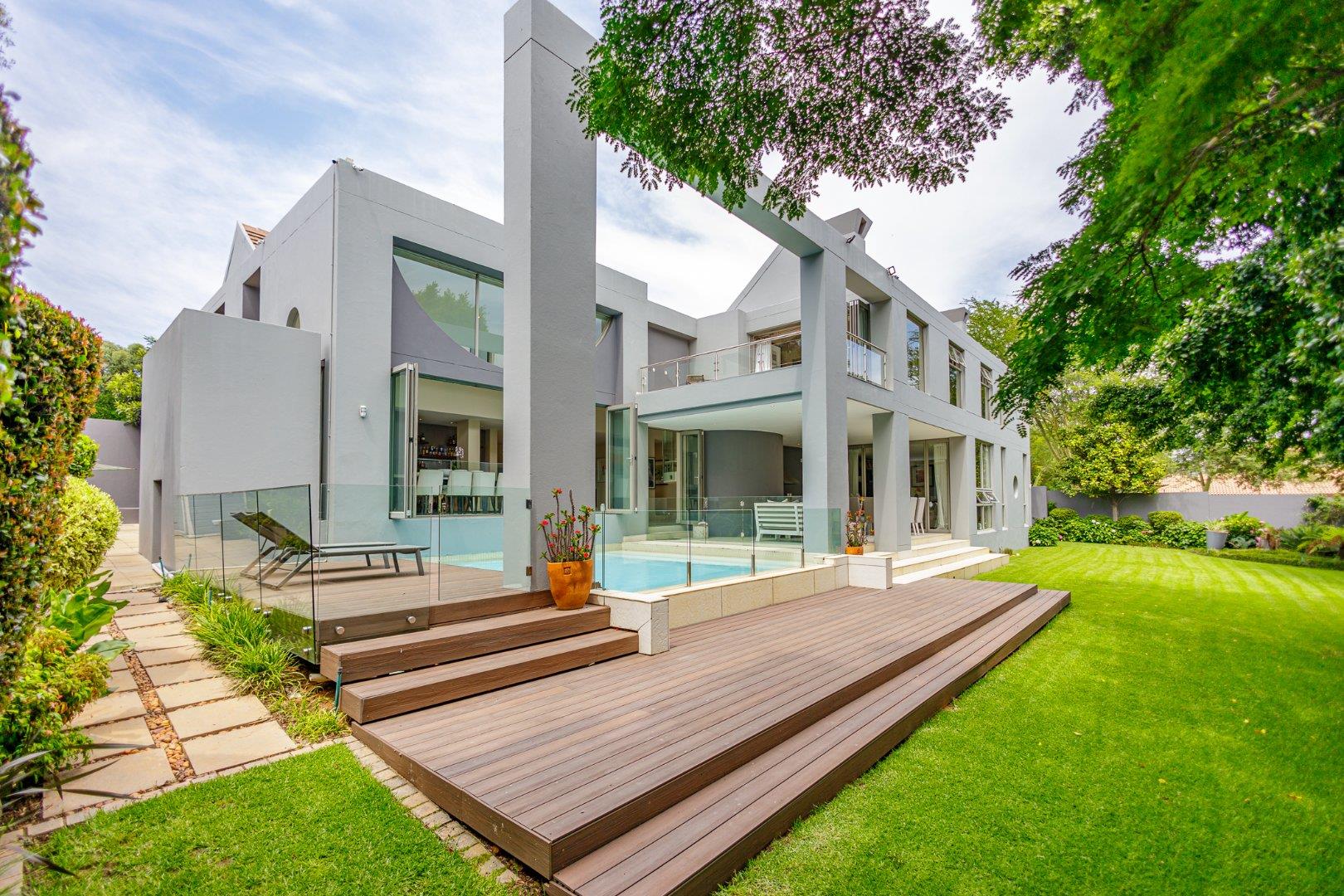 4 Bedroom House for sale in Morningside P24112071317