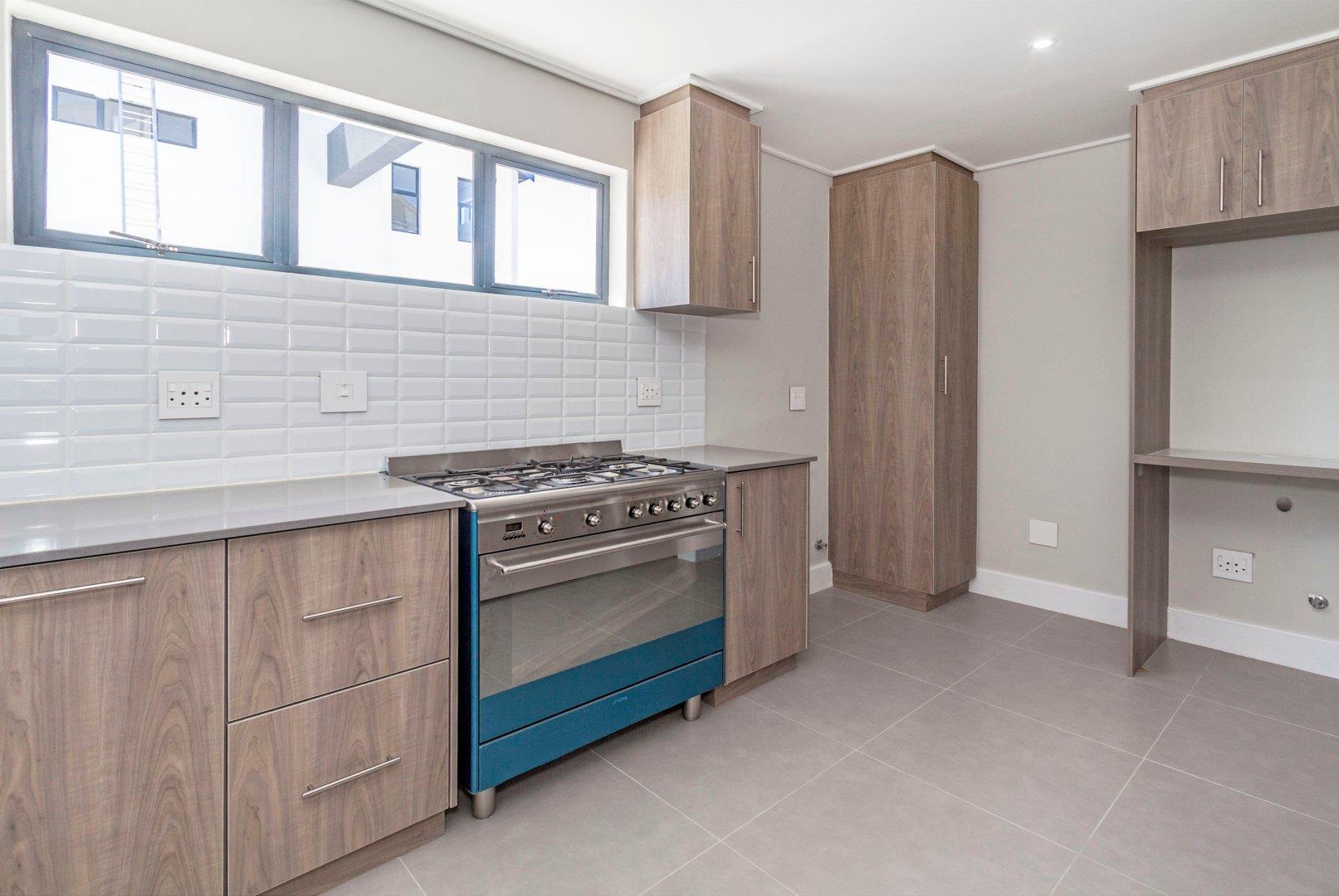 Apartments / flats for sale in Somerset West Somerset West Property