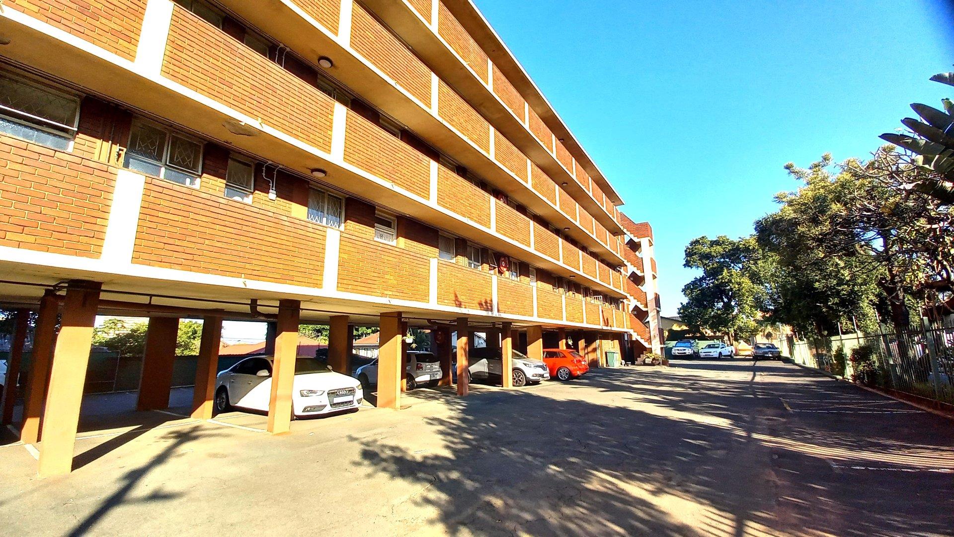 2 Bedroom Apartment / flat for sale in Glenwood P24113504843