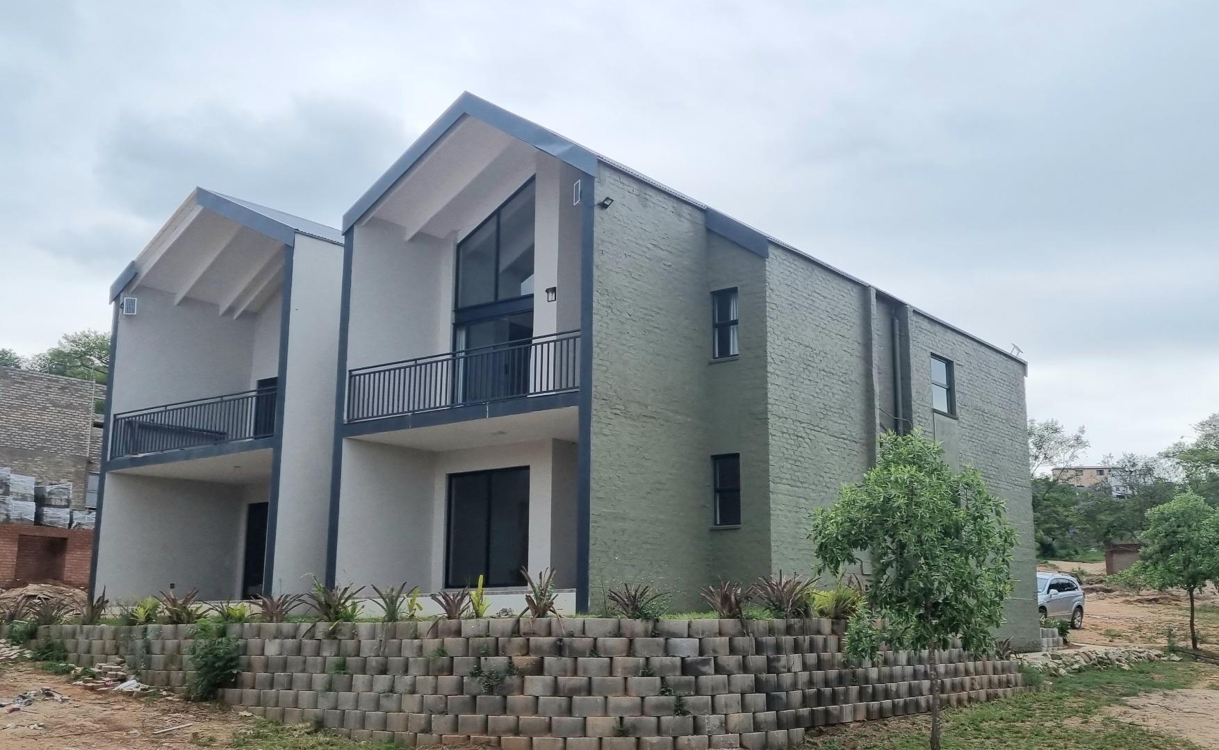 Stonehenge Ext 1 Property Property and houses for sale in Stonehenge