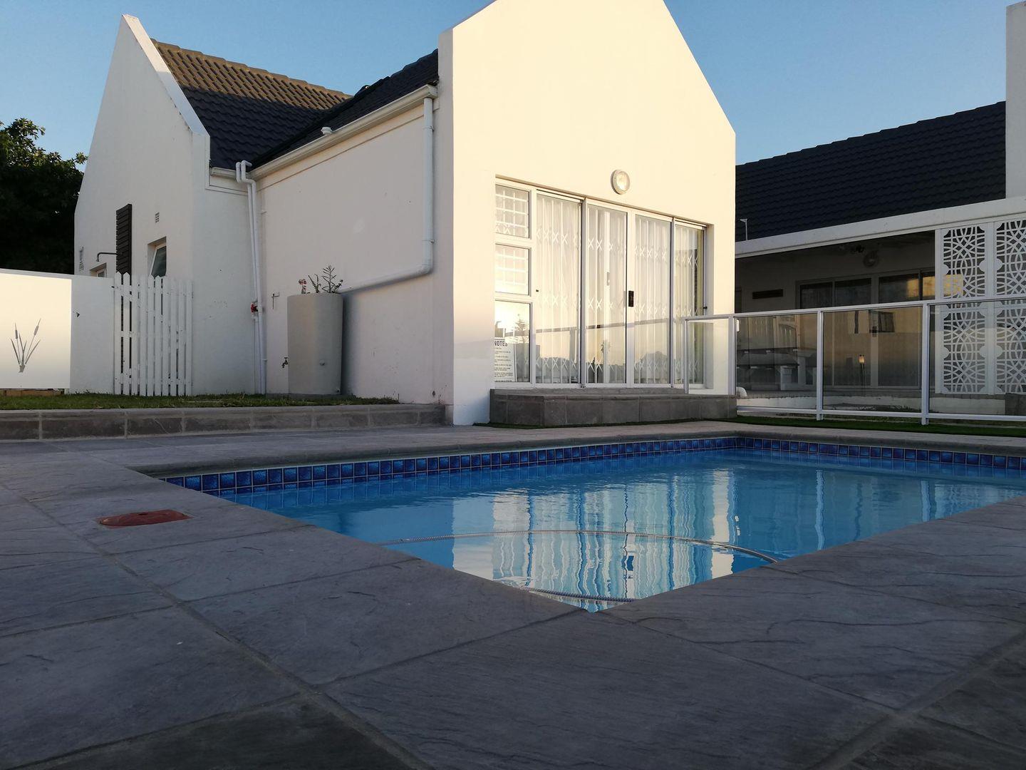 Golden Mile Property Property and houses to rent in Golden Mile