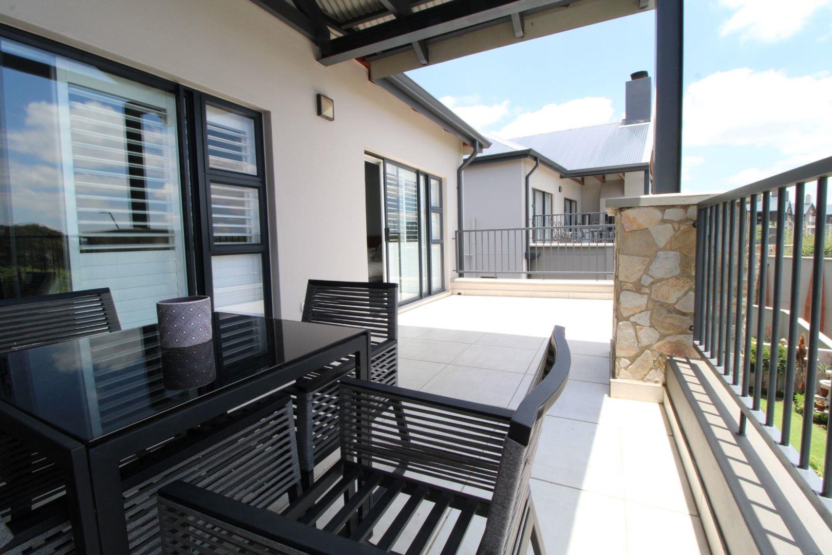 2 Bedroom Apartment / flat to rent in Waterfall 1 Polofields Drive