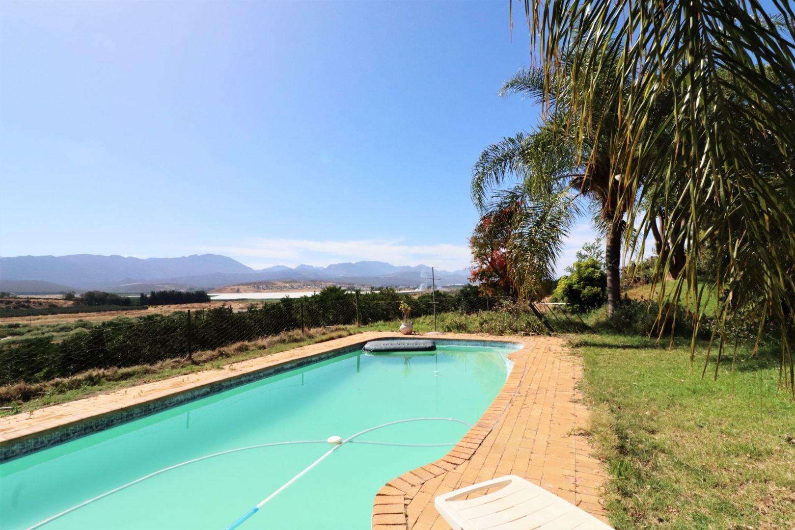 Farm for sale in Citrusdal P24112117312