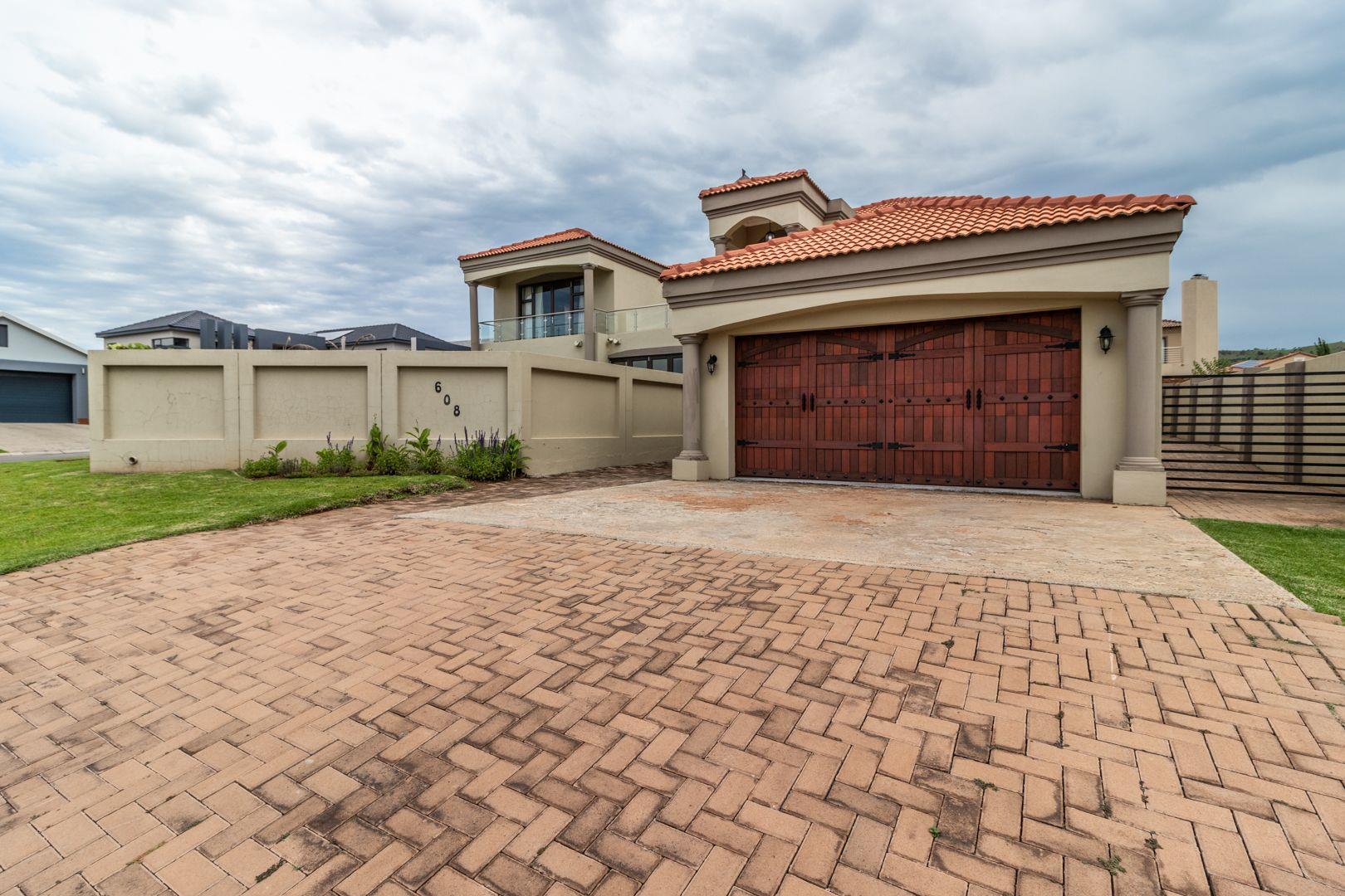 6 Bedroom House to rent in Xanadu P24114178600