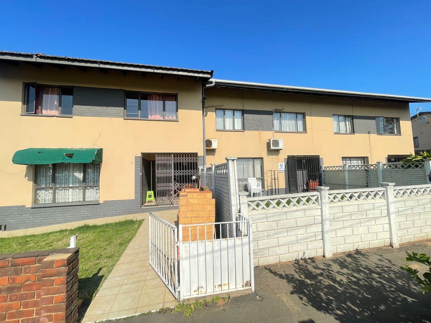 5 Bedroom Townhouse for sale in Bluff 1 Den Burg, 208 Brighton Road