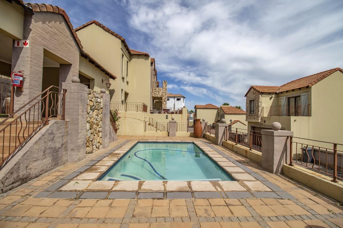 Allen's Nek Property Property and houses for sale in Allen's Nek