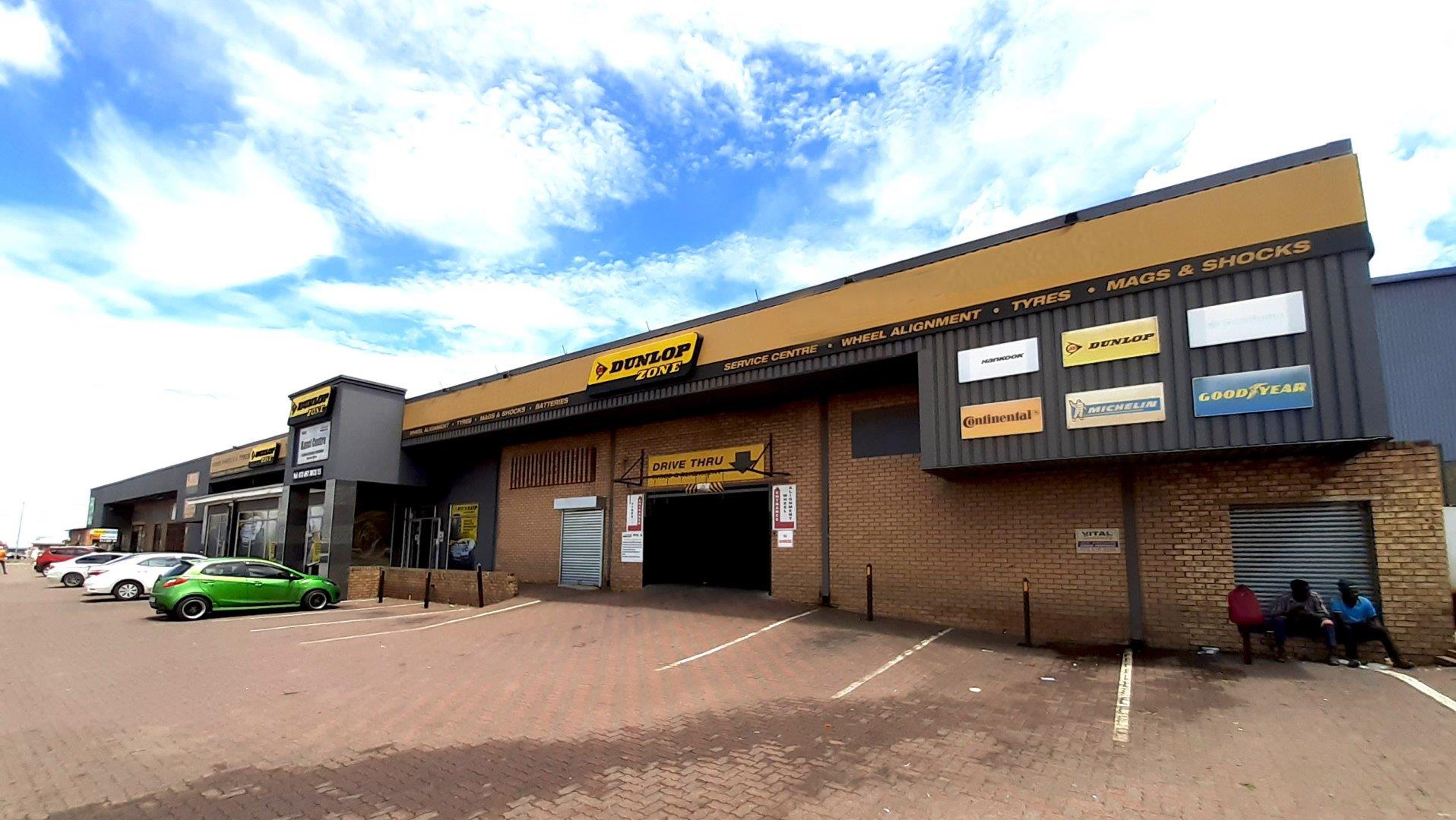 Commercial property for sale in Witbank Ext 45 P24112076341