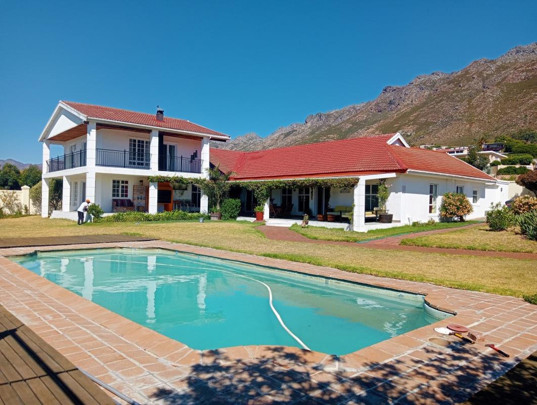 Property and houses for sale in Gordons Bay Gordons Bay Property