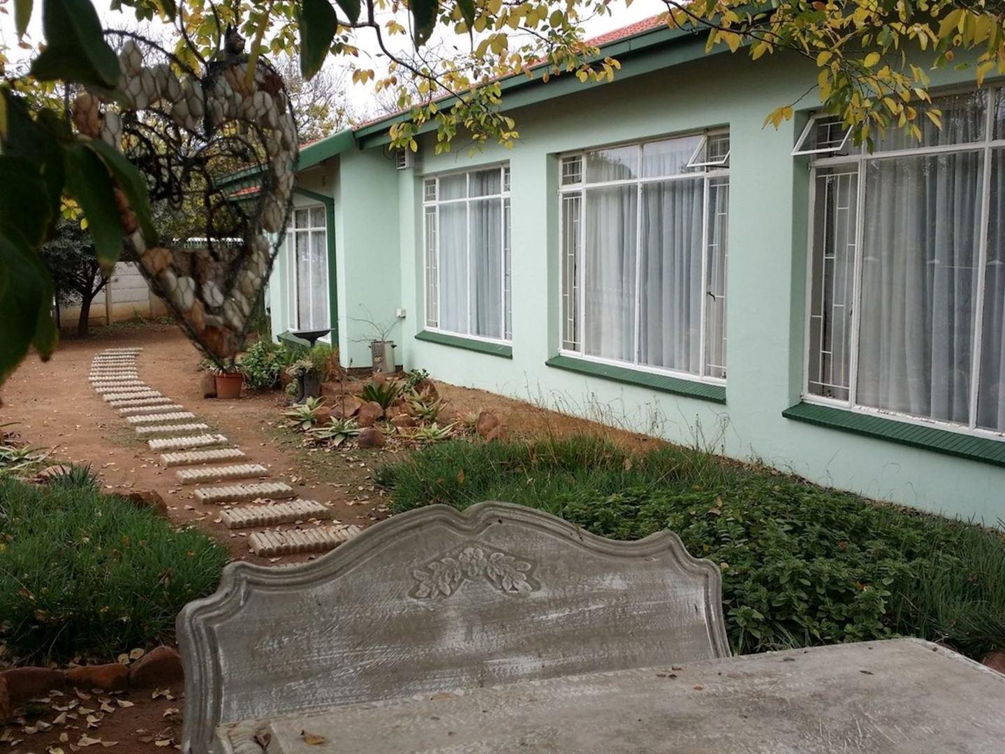 Falcon Ridge Property Property and houses for sale in Falcon Ridge Page 3