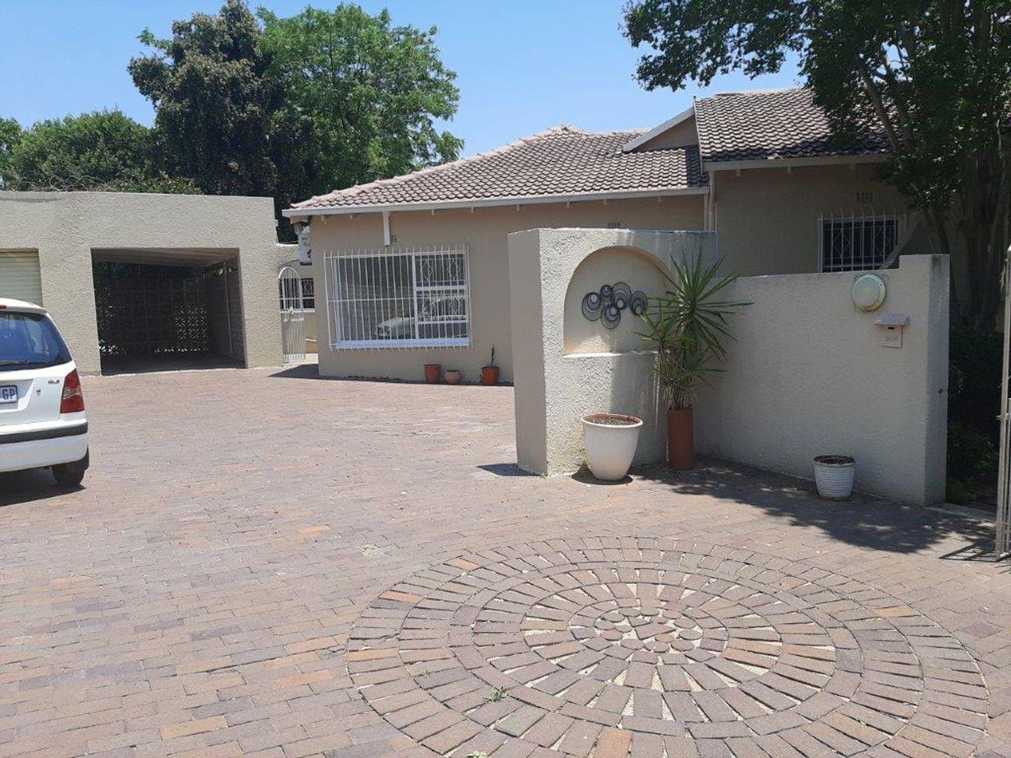 Sunningdale, Johannesburg Property Property and houses to rent in