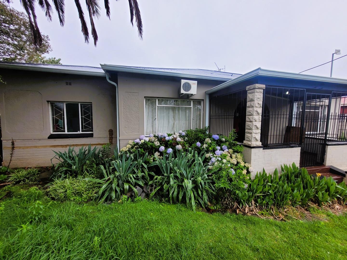 3 Bedroom House for sale in Randfontein Central 154 Park Street P24