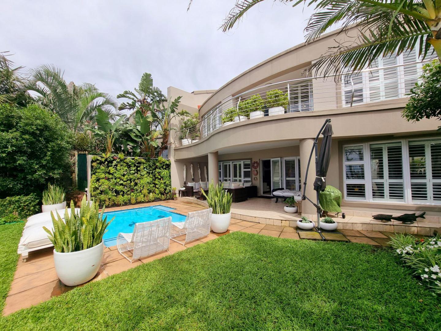 4 Bedroom Apartment / flat for sale in Sheffield Beach P24112138165