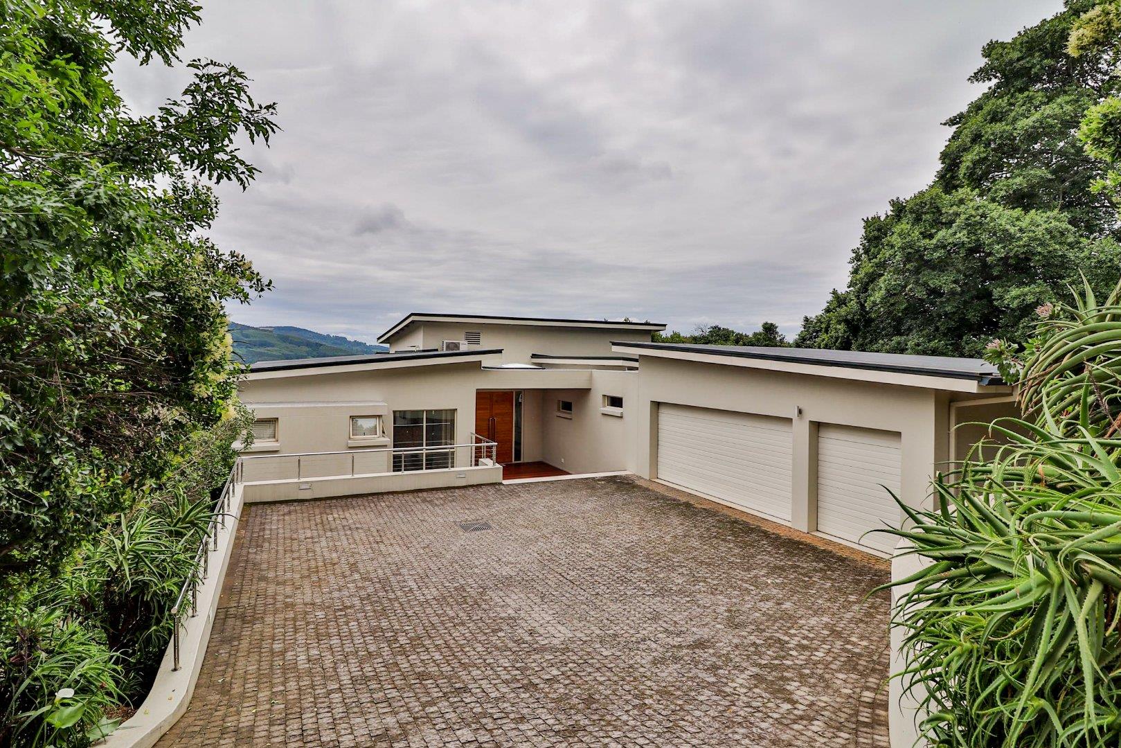 3 Bedroom House for sale in Montrose P24112143559