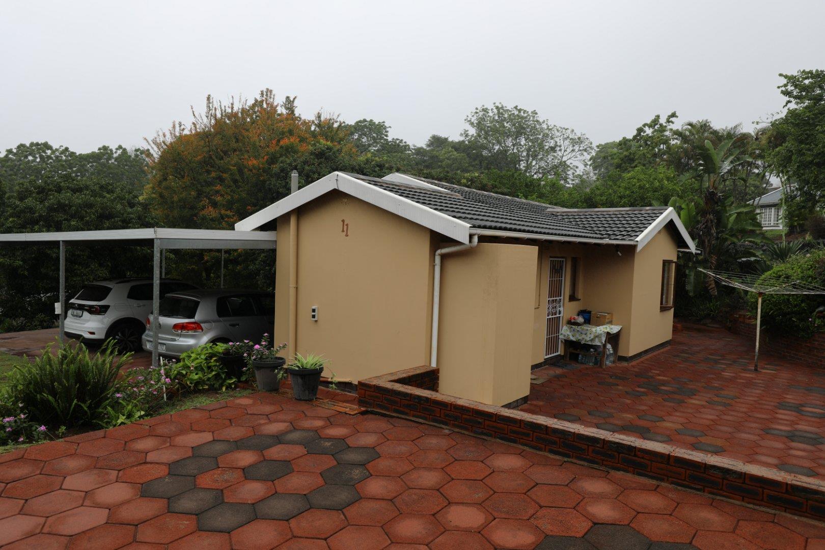 3 Bedroom House for sale in Wyebank P24112149297