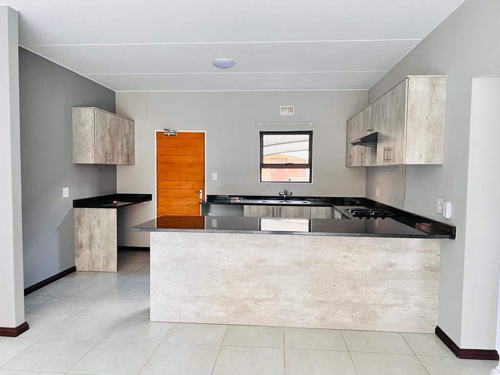 Brentwood Park, Benoni Property Property and houses to rent in